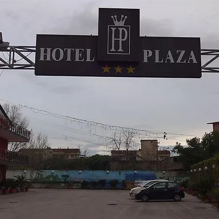 Plaza 4* Caserta