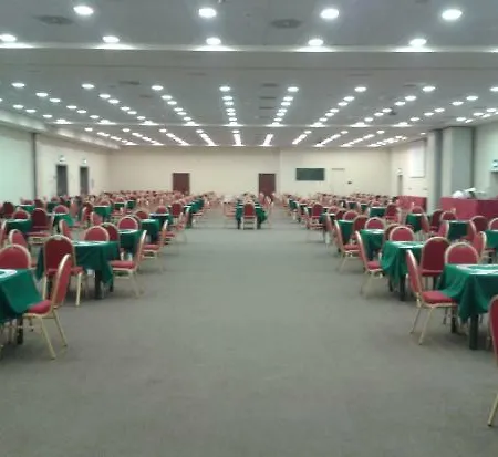 فندق Plaza كازيرتا